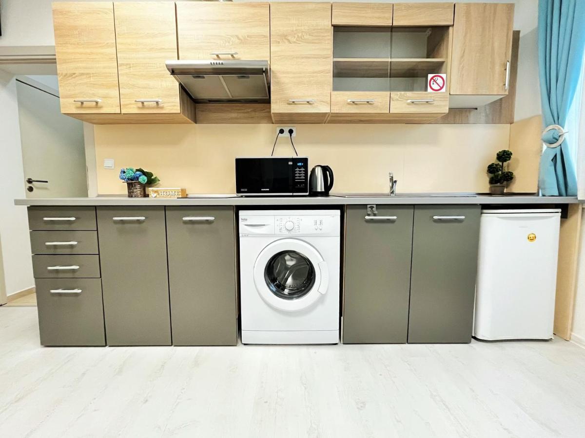 Tevi Apartments Varna Bagian luar foto