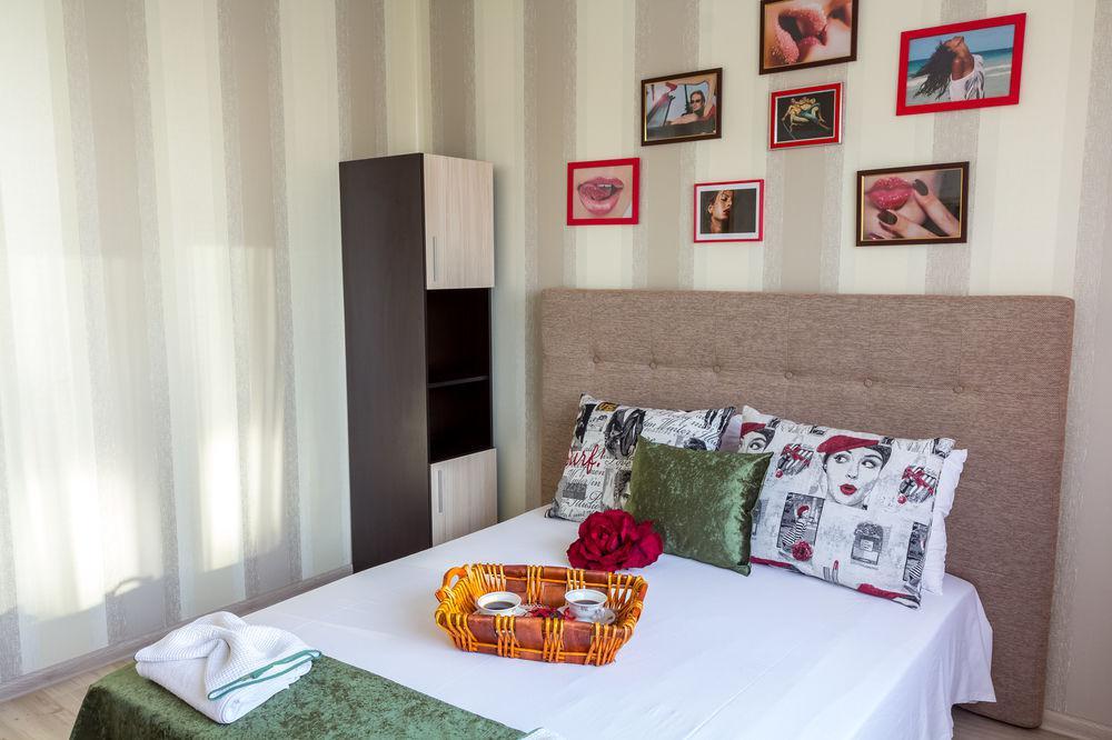 Tevi Apartments Varna Bagian luar foto
