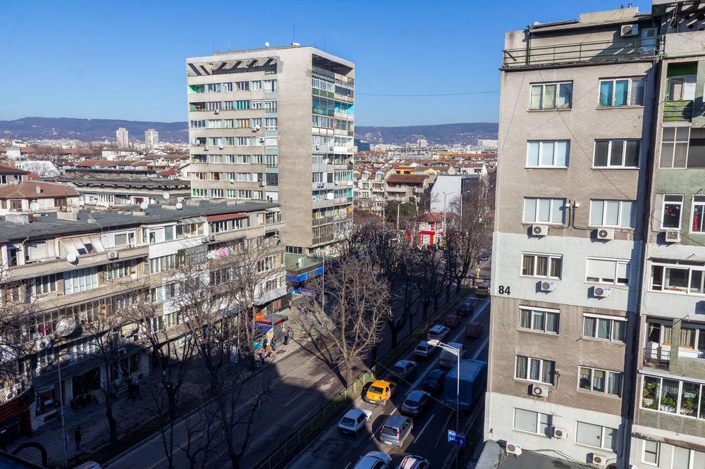 Tevi Apartments Varna Bagian luar foto