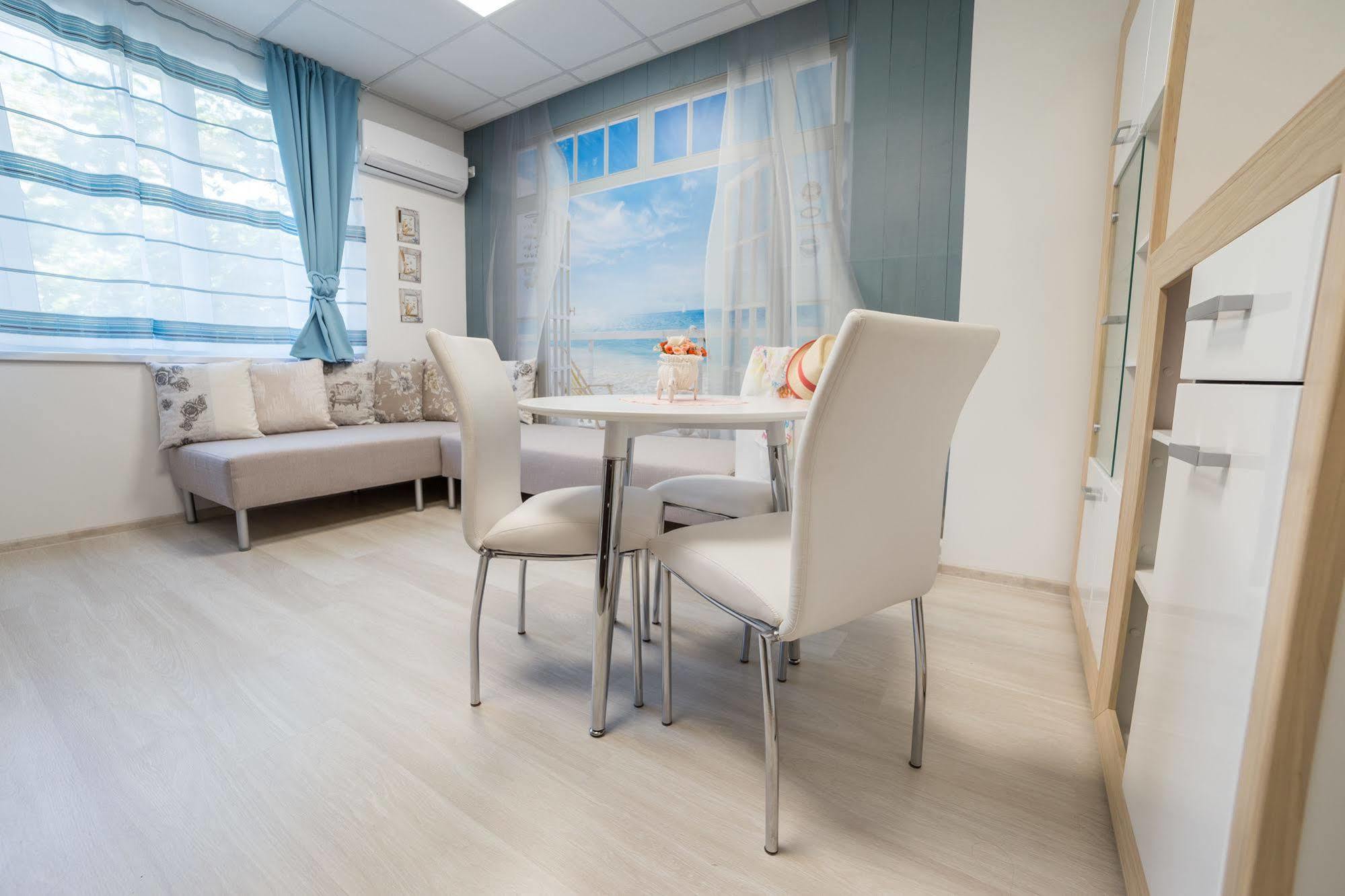 Tevi Apartments Varna Bagian luar foto